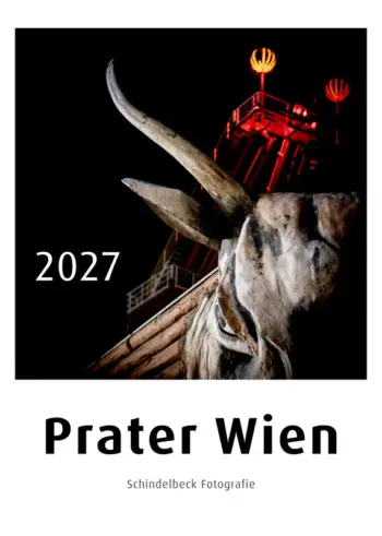 Prater Wien Kalender 2027 – Stier Nachtaufnahme